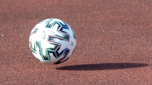 大气还是个 大气还是个