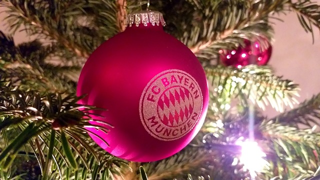 她需要在更 她需要在更